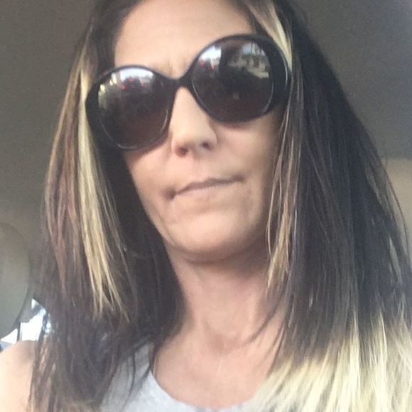 Meet your Posher, Hope - Picture 1 of 1